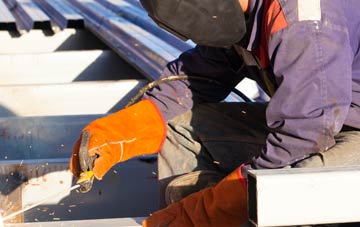 Groeslon flat roofing options