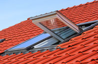 Groeslon roof window
